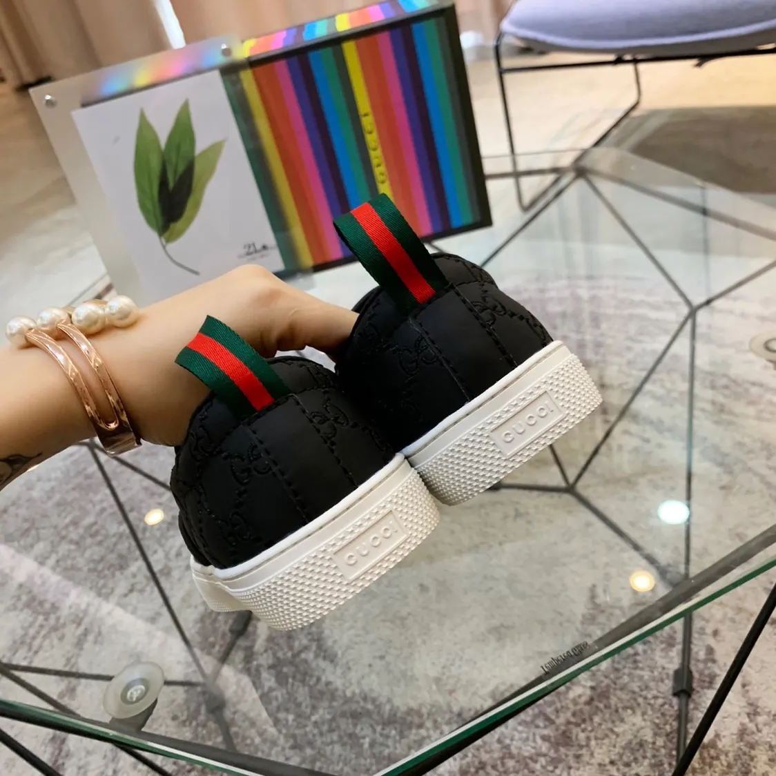 P380 👟 (1:1 replica of the official website of running volume models) 🇮🇹🇮🇹 "GUCCI" 🔍🔍Men's 2025 counters are on sale simultaneously, fashionable and casual, comfortable and breathable, imported waterproof fabrics, the first choice for trendy men, imported sheepskin lining, fashionable and trendy, trendy men Essential, soles: original soles provided by the original factory, exclusive movable molded soles, super comfortable, original factory goods, 🔍🔍high quality, you can enter and exit the counter at will, 38-44, (37 and 45 can be customized, non-refundable and non-exchangeable) available in stock, you deserve it No. 005
